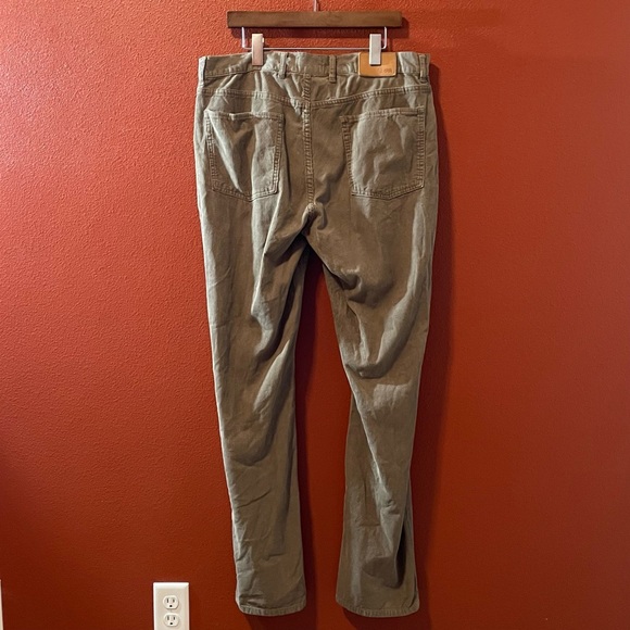 Taylor Stitch Men’s The Democratic All Day Corduroy Tan Khaki Work Pants - Picture 6 of 6